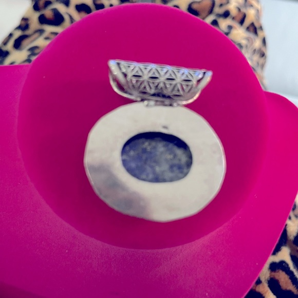 Wonderful SS Sodalite Oval Pendant - Picture 2 of 2